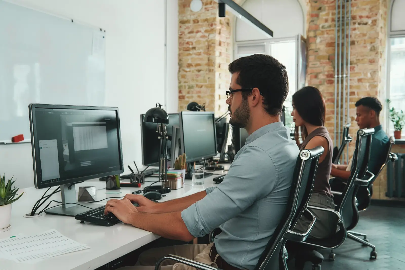Surpassing Retention and Productivity Goals during a Major Customer Care Center Migration